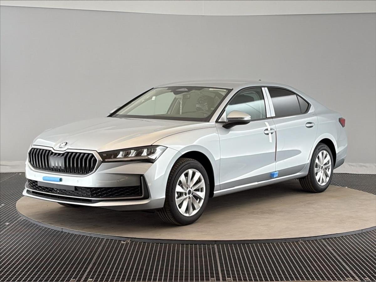 Škoda Superb 1,5 TSI Selection DSG