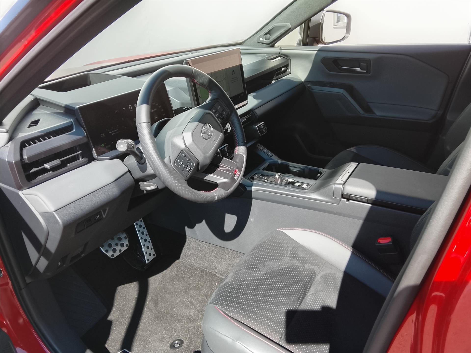 toyota-rav4-2-5-hybrid-194k-e-cvt-gr-sport - 8