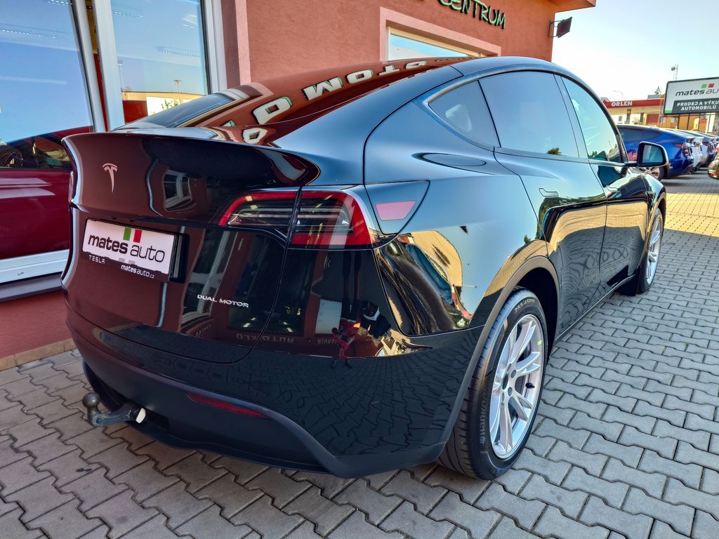 tesla-model-y-long-range-378-kw-soh-92-5 - 2