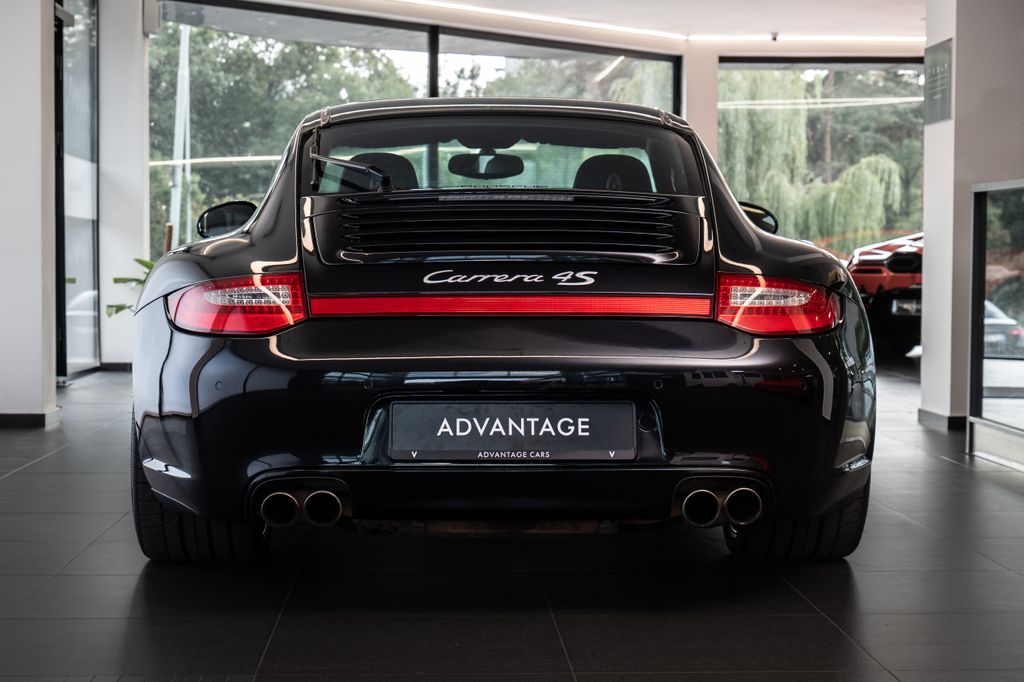 porsche-911-997-2-carrera-4s-pdk-bose-chrono-vent-sedadla - 2