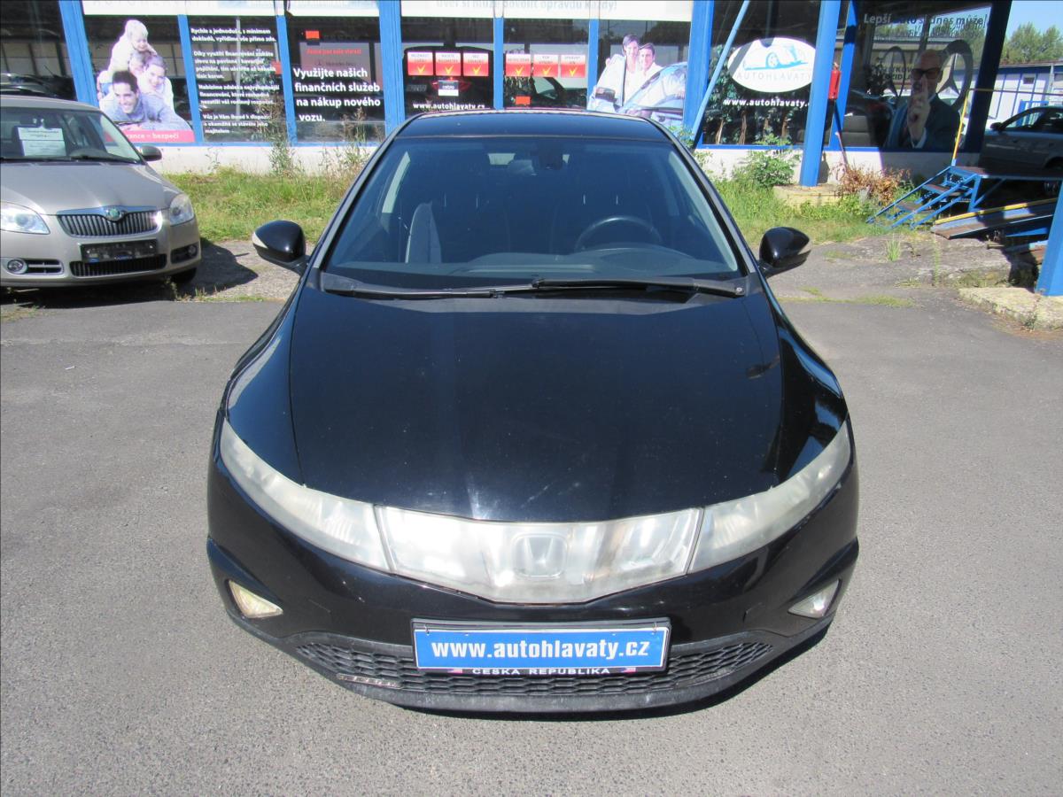 honda-civic-2-2-i-ctdi-103kw - 1