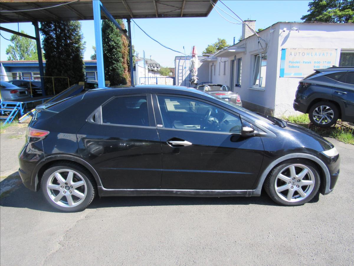 honda-civic-2-2-i-ctdi-103kw - 7