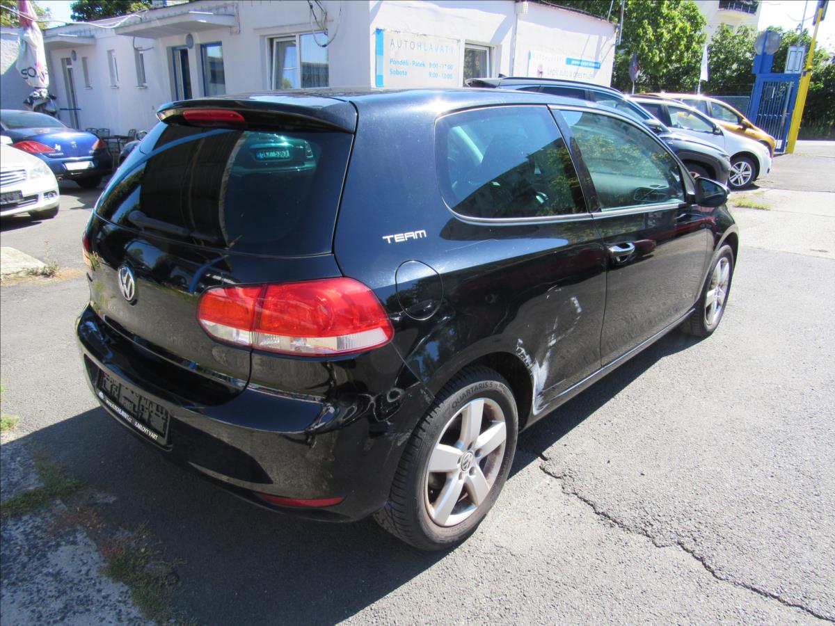 volkswagen-golf-1-4-tsi-90kw-team - 3