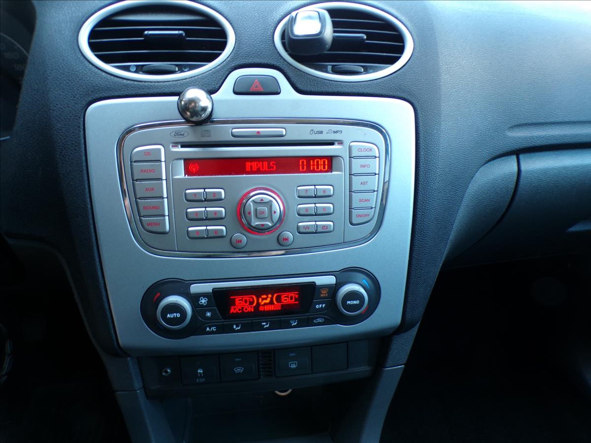 ford-focus-1-6-tdci-digi-klima - 7