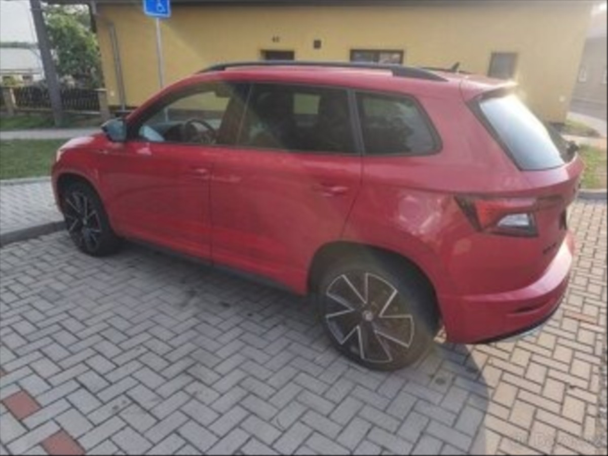 skoda-karoq-1-5-1-5tsi-sportline - 2