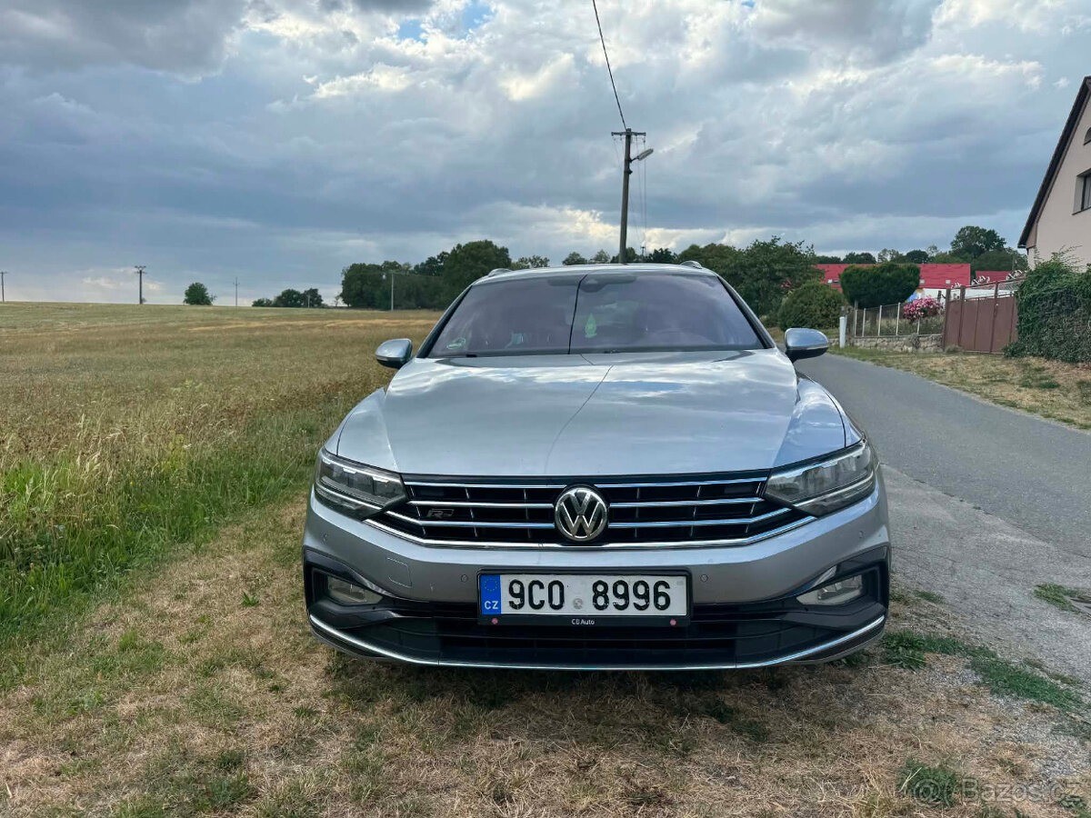 Volkswagen Passat Variant 2,0   TDI R-line