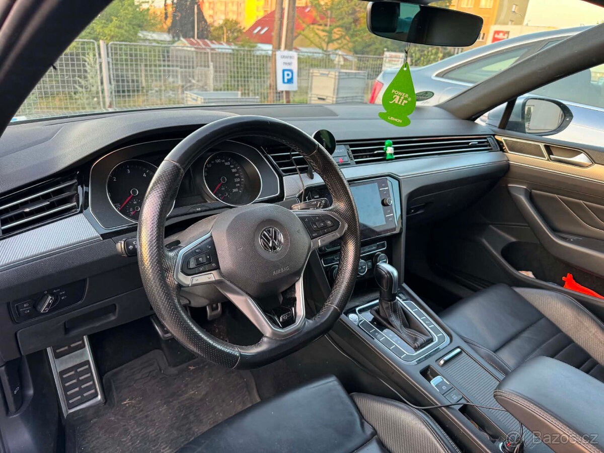 volkswagen-passat-variant-2-0-tdi-r-line - 6
