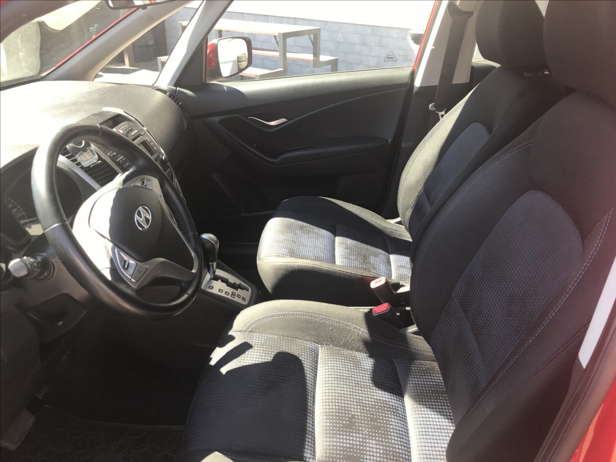 hyundai-ix20-1-6-i-91kw-automat - 6