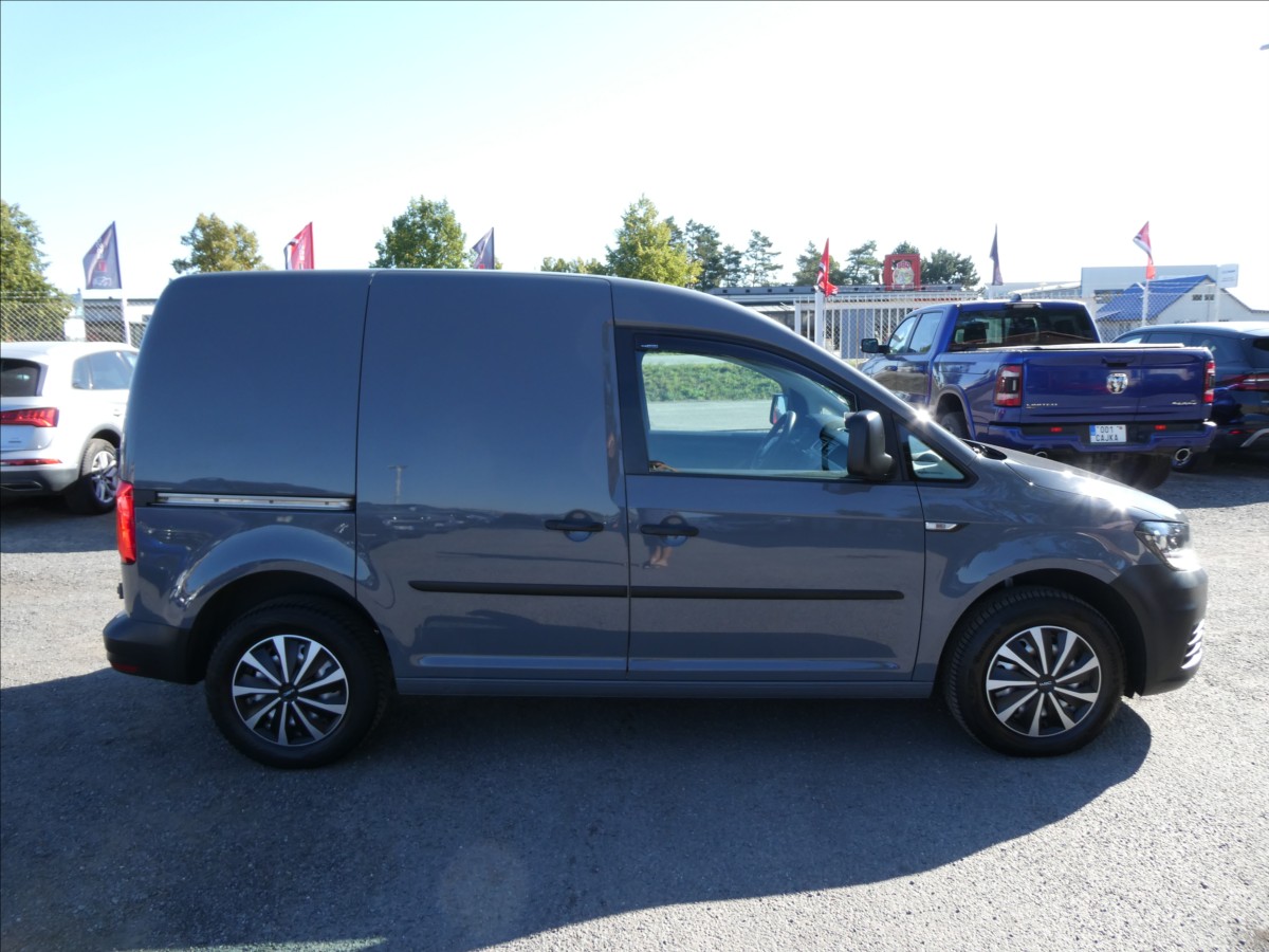 volkswagen-caddy-2-0-tdi-basis-po-rozvodech-top-stav - 1