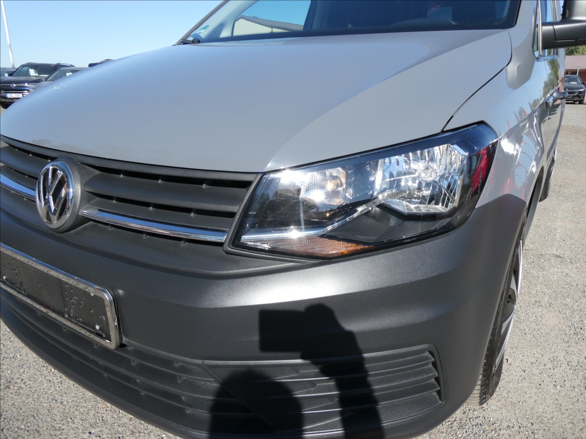 volkswagen-caddy-2-0-tdi-basis-po-rozvodech-top-stav - 3