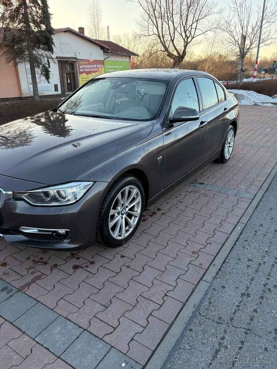 BMW F30