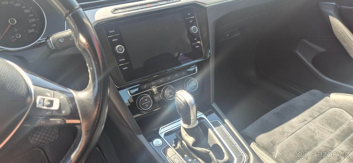 volkswagen-passat-2-0-tdi-110kw-dsg-bez-adblue-o - 9