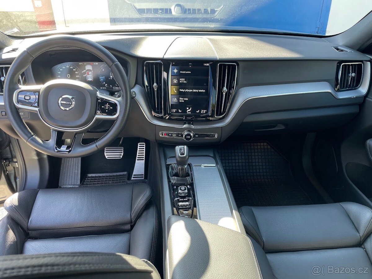 volvo-xc60-2-0-r-design - 7
