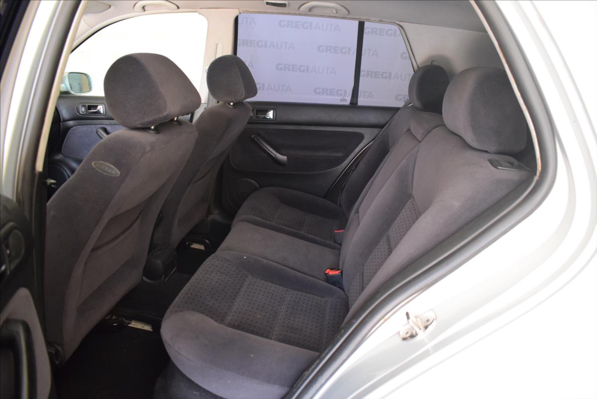 volkswagen-golf-1-4-i-eko-uhrazeno-klima - 9