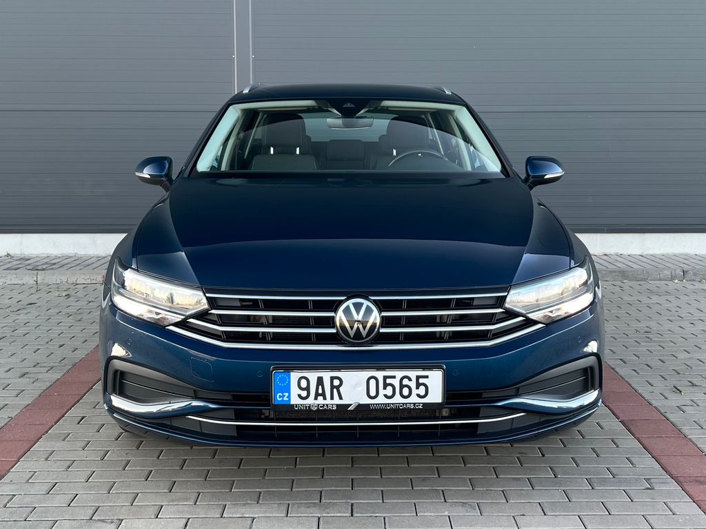 volkswagen-passat - 1