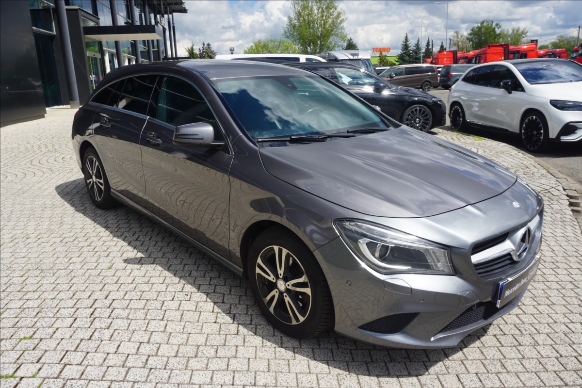 Mercedes-Benz CLA 1,6 CLA 180 Shooting Brake