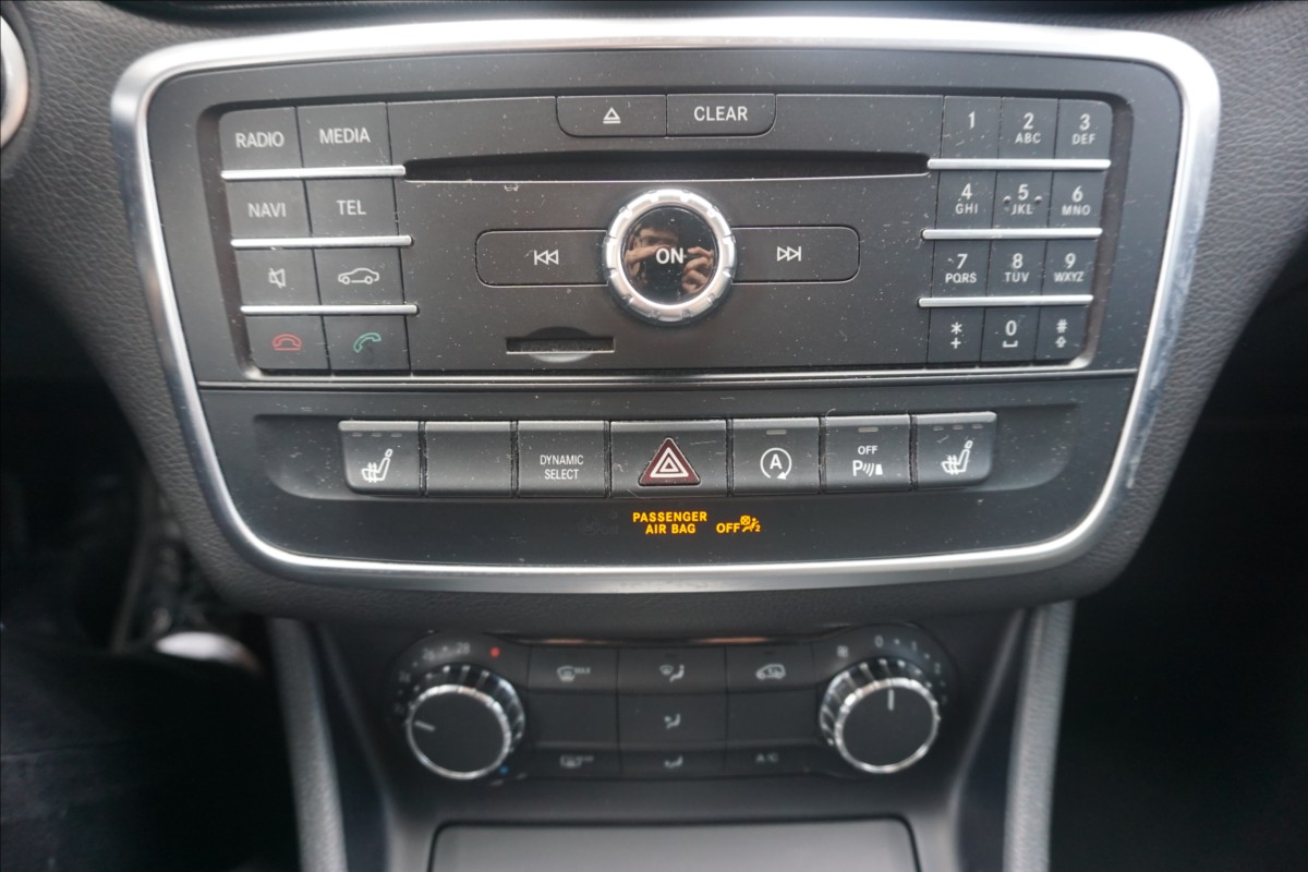 mercedes-benz-cla-1-6-cla-180-sb-cr-1-maj - 8
