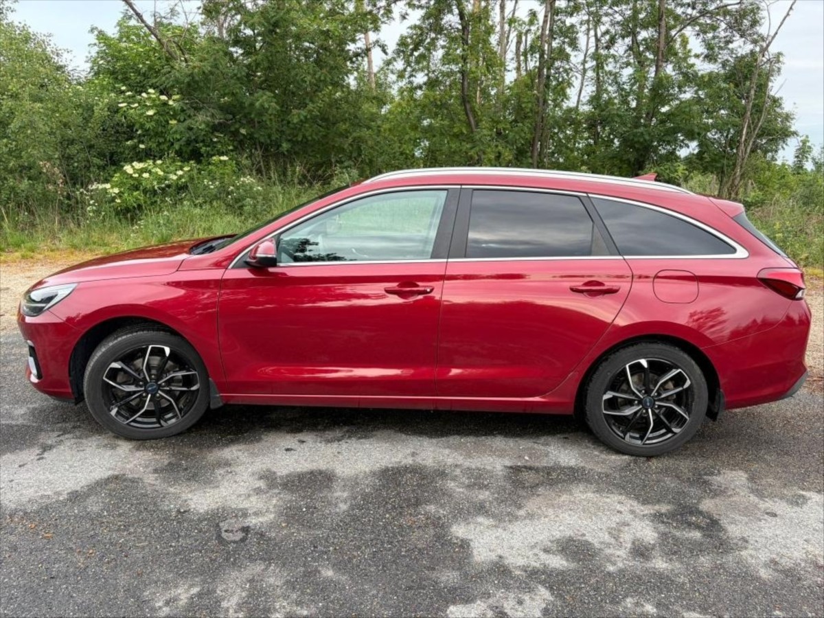hyundai-i30-1-5-smart-2022-55tis-km-led - 3