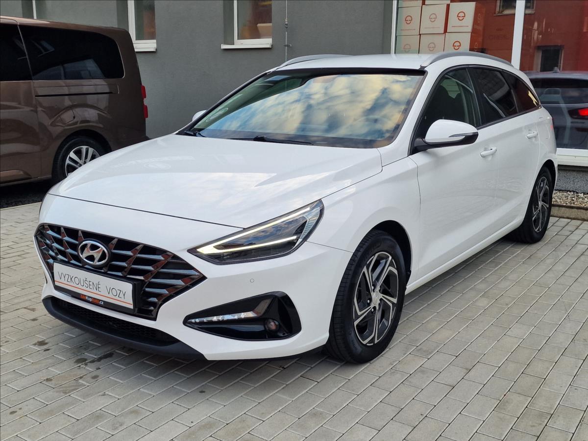 hyundai-i30-1-0t-gdi-smart-kombi-cr-1-maj - 4