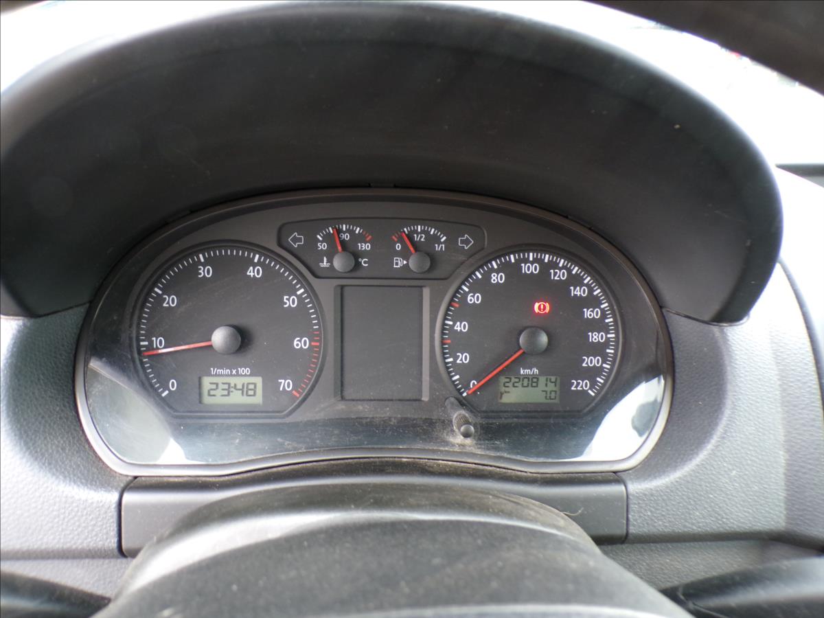 volkswagen-polo-1-2-12v-klima - 6