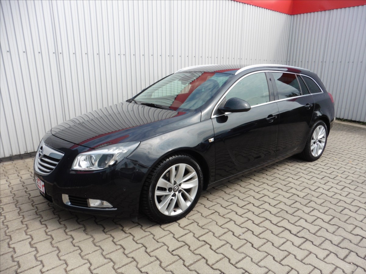 Opel Insignia 2,0   Cosmo Sports Tourer