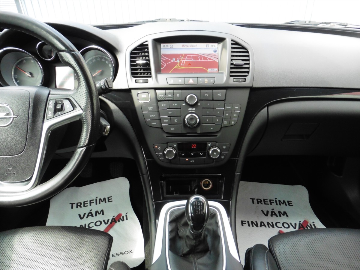 opel-insignia-2-0-cosmo-sports-tourer - 8