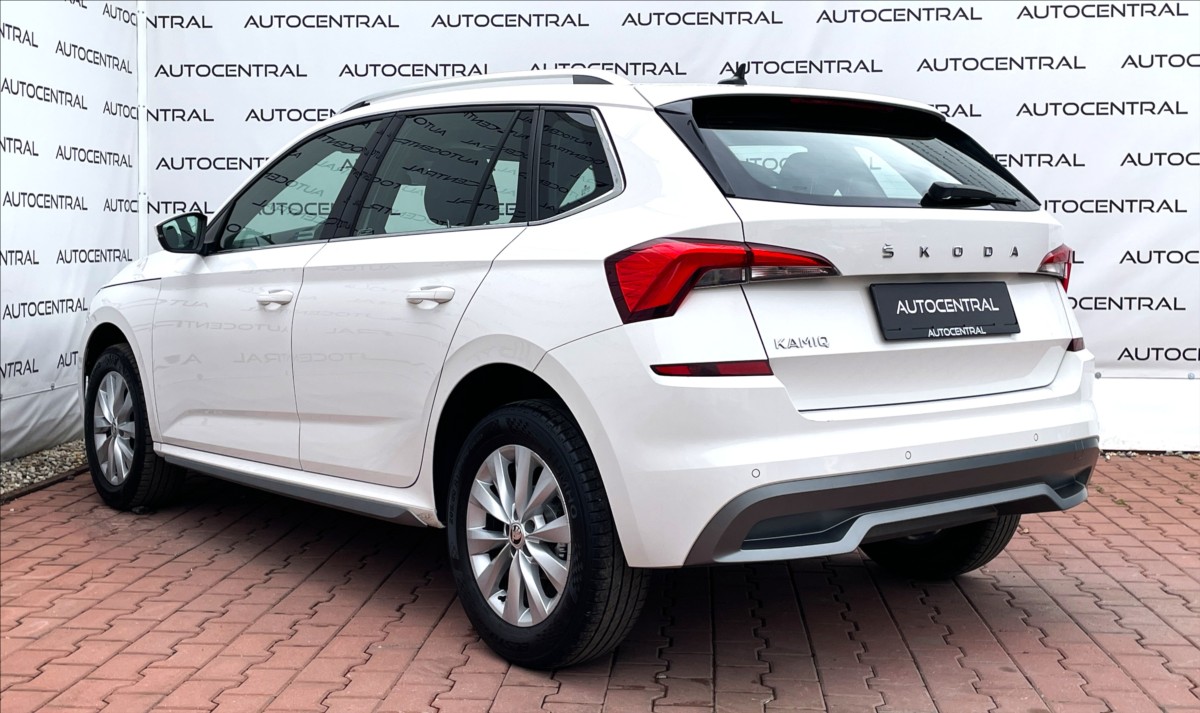 skoda-kamiq-1-0-tsi-81kw-style-cr-dph - 5