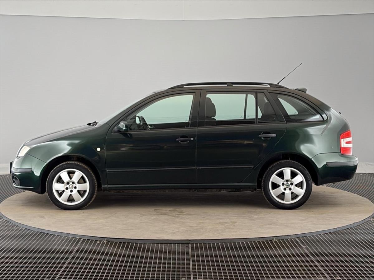 skoda-fabia-2-0-elegance-combi - 2