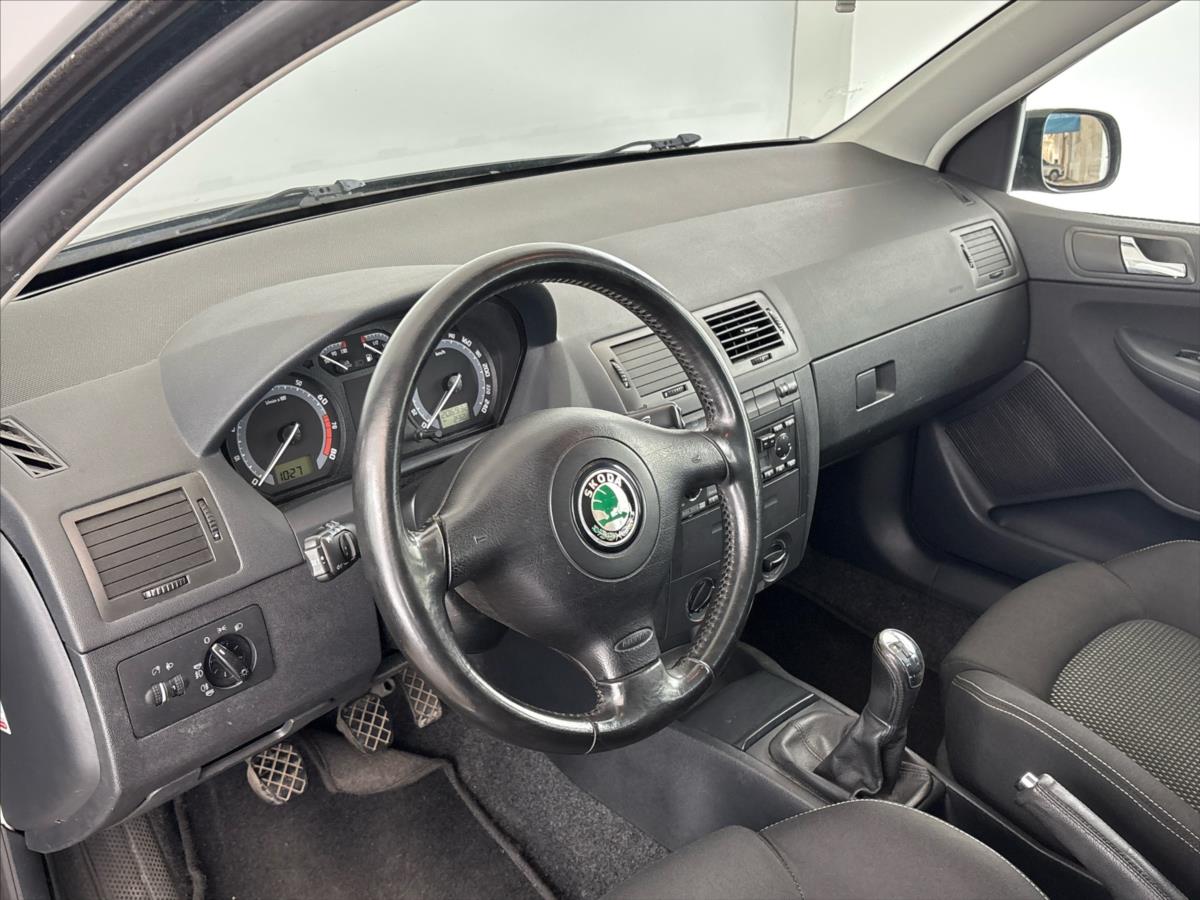 skoda-fabia-2-0-elegance-combi - 5