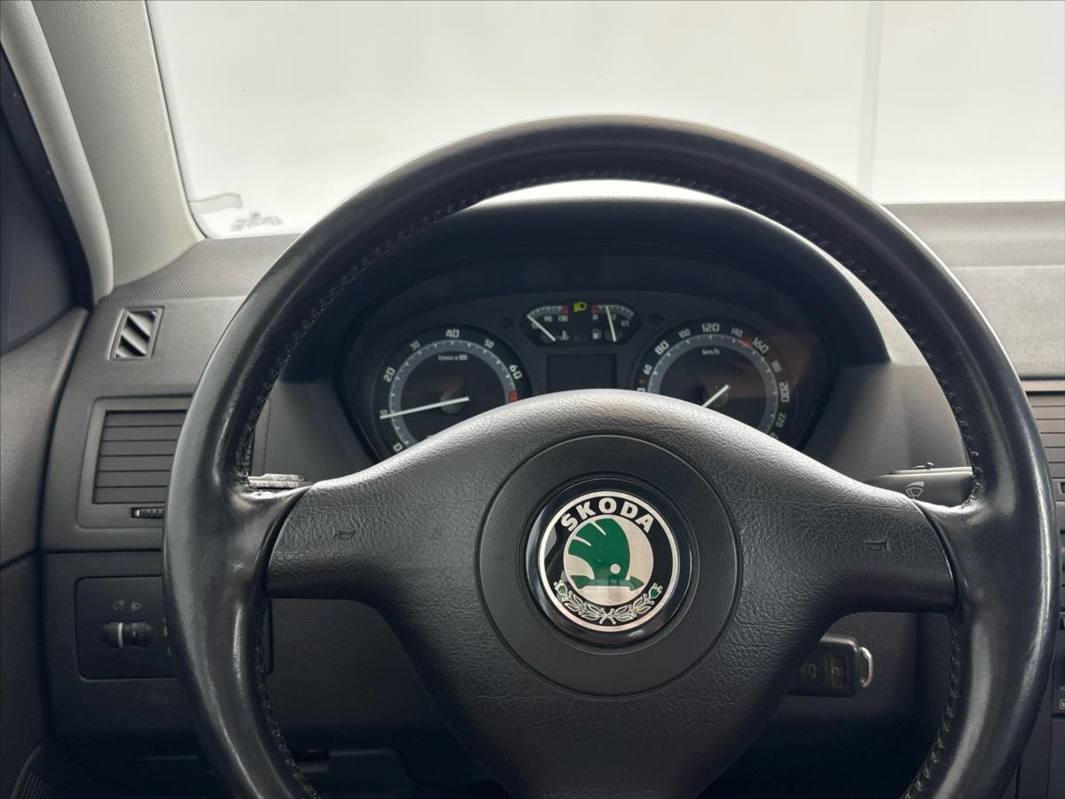 skoda-fabia-2-0-elegance-combi - 7