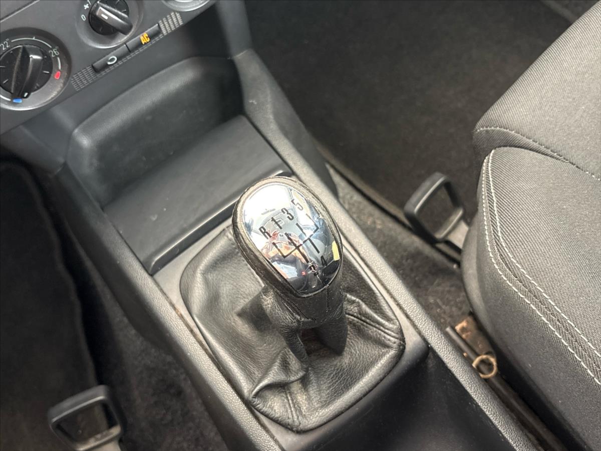 skoda-fabia-2-0-elegance-combi - 9