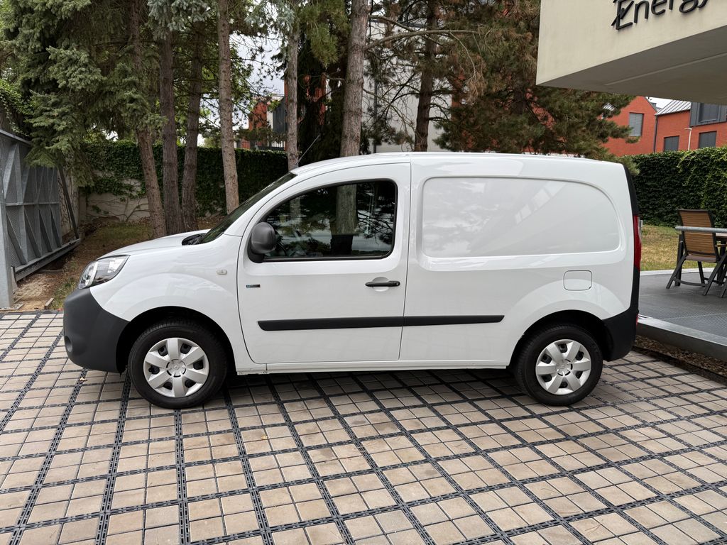 renault-kangoo-ze33-ac-vyhrev-sedacek - 2