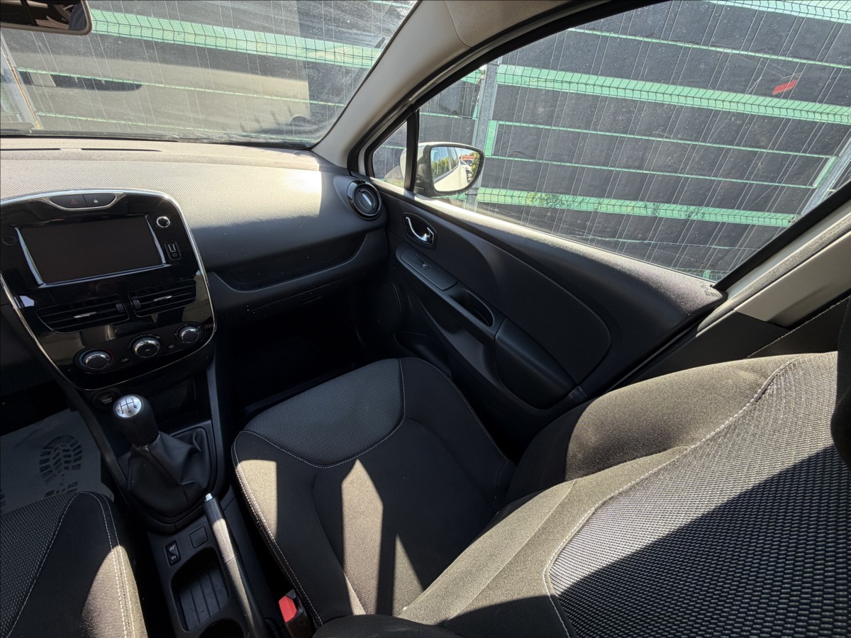 renault-clio-1-5-dci - 9