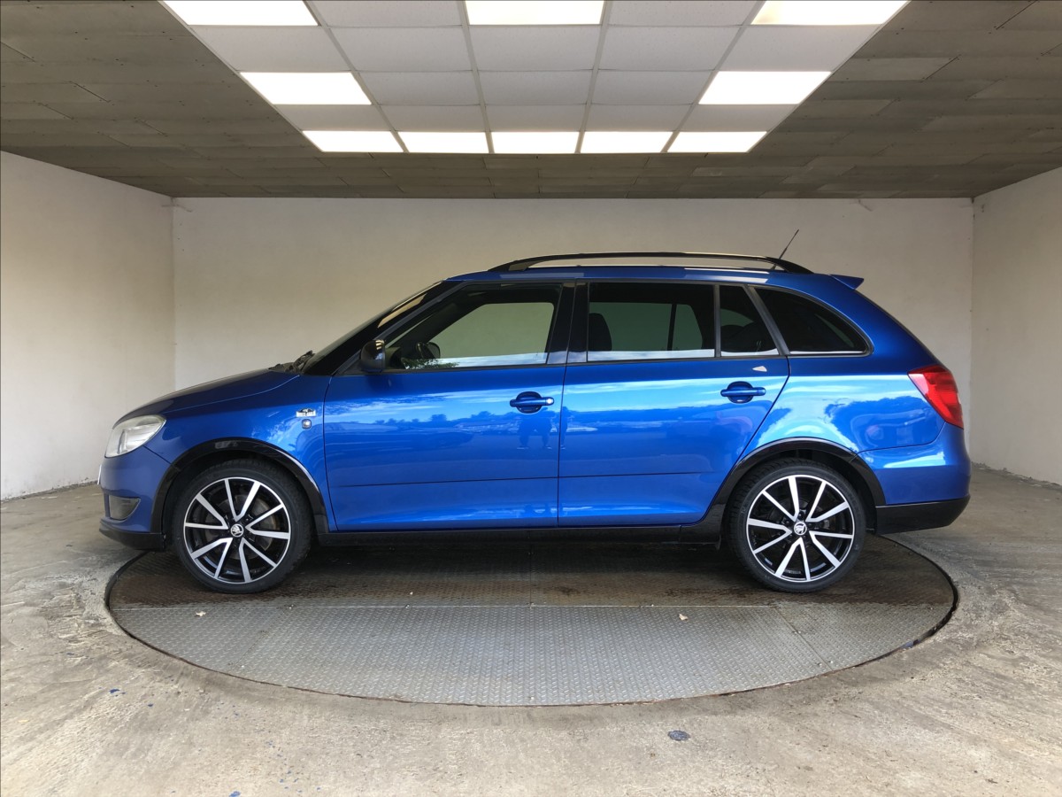skoda-fabia-1-2-tsi-monte-carlo-monte-carlo - 3