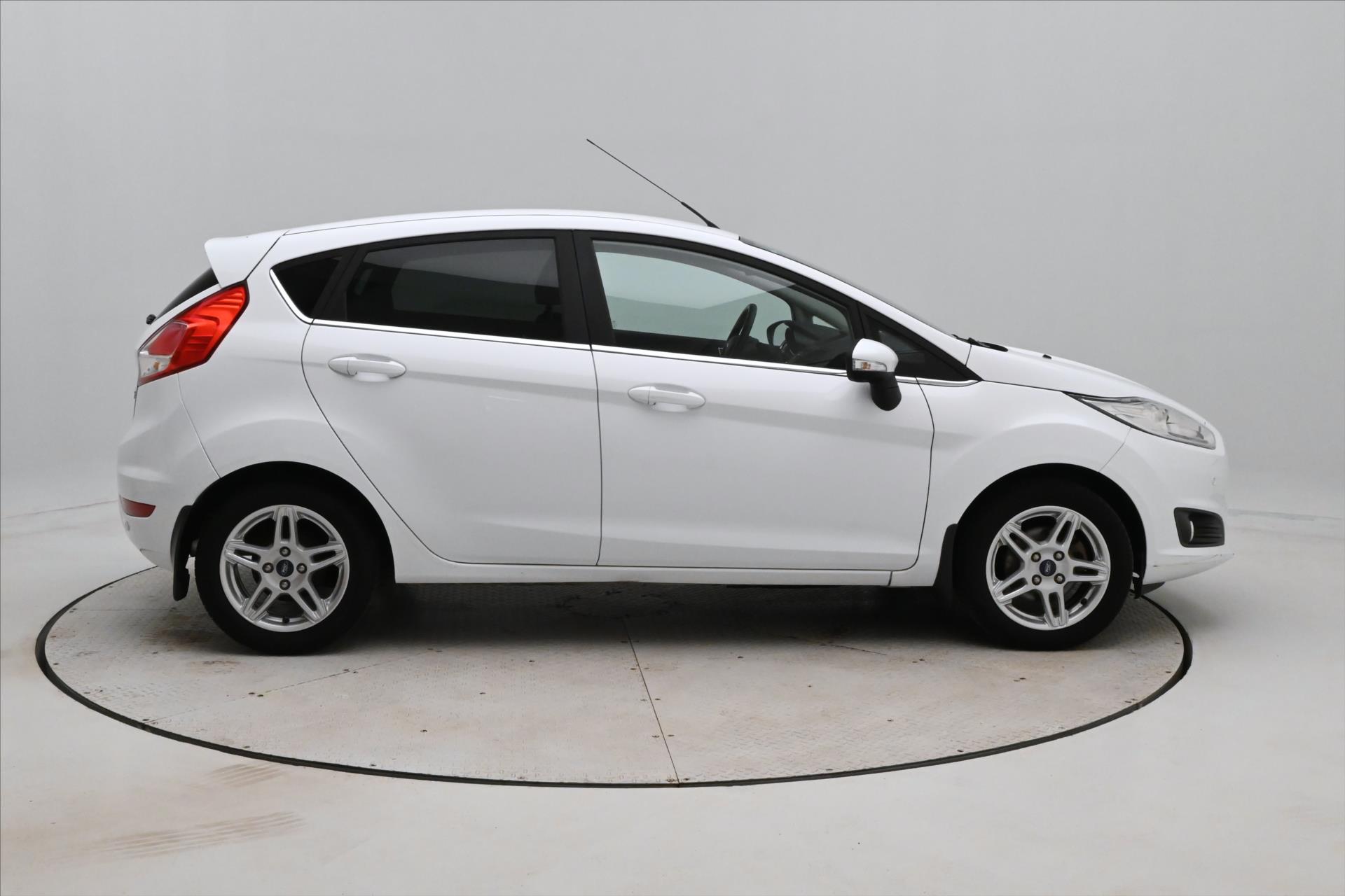 ford-fiesta-1-0-ecoboost-74kw-titanium-sk - 3