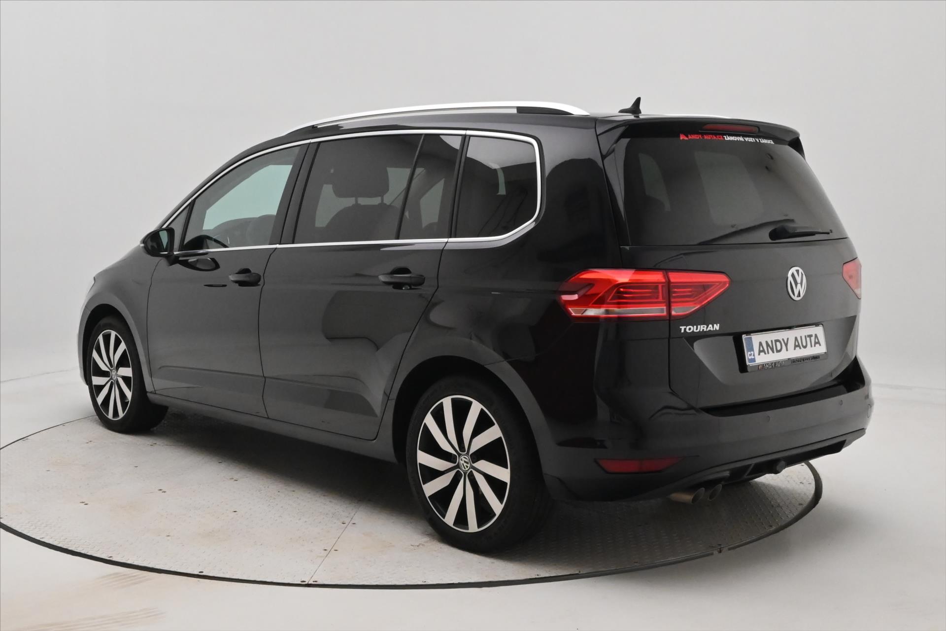 volkswagen-touran-2-0-tdi-110kw-dsg-highline-7mist-zaruka-az-5-let - 6
