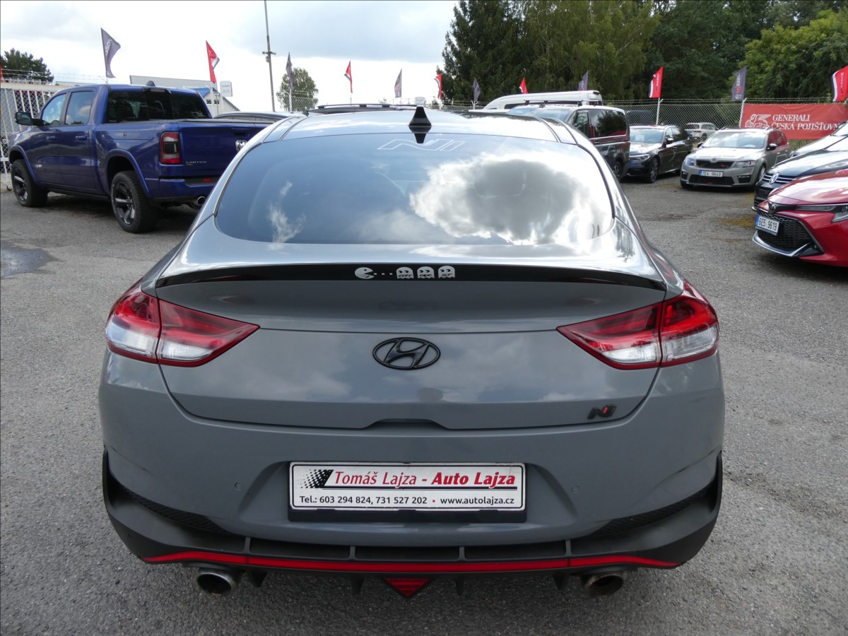 hyundai-i30-2-0-i-n-202kw-serviska - 7
