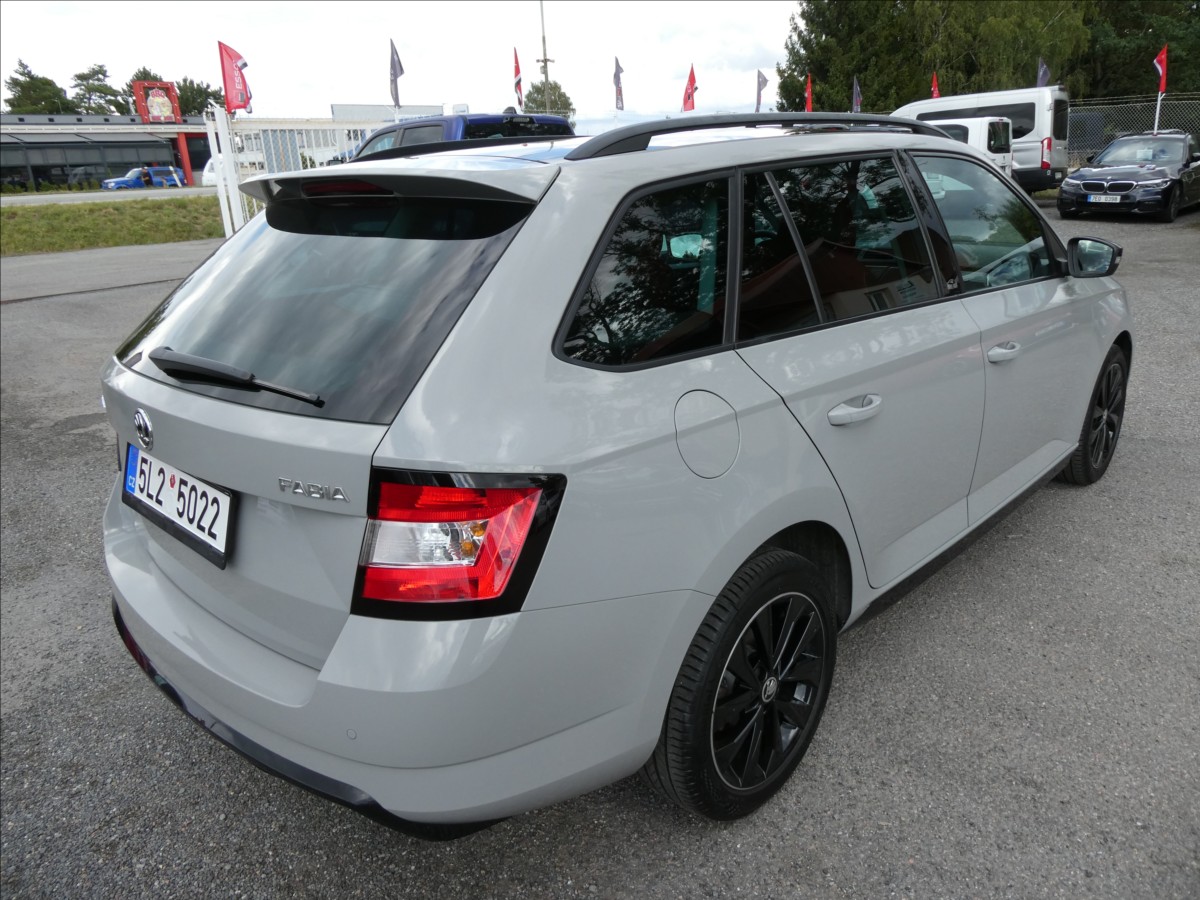 skoda-fabia-1-2-tsi-81kw-monte-carlo-cr - 8