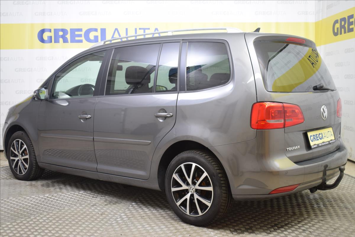 volkswagen-touran-1-6-tdi-nove-rozvody-po-stk - 5