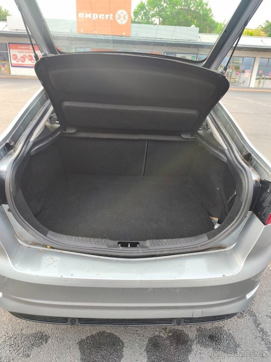 ford-mondeo-1-6-mk4-2013-tdci-diesel-85-kw - 8