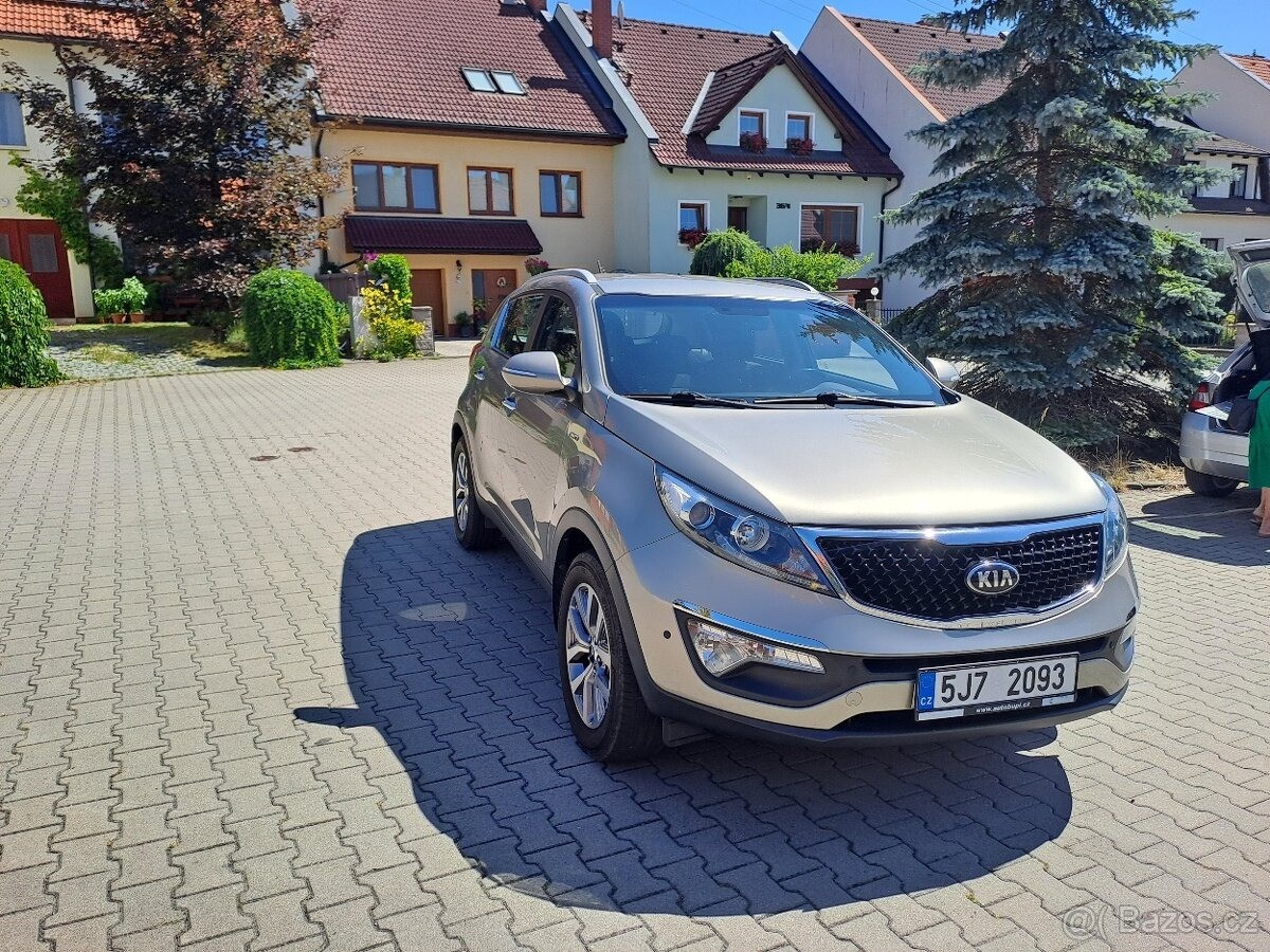 kia-sportage-2-0-km-142-000-4-4 - 6
