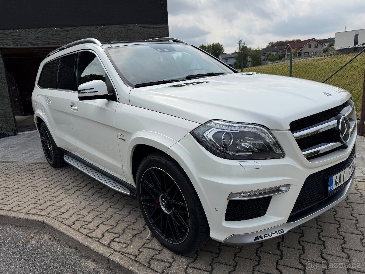 mercedes-benz-amg-gt-c63-rok-2014-top-stav - 3