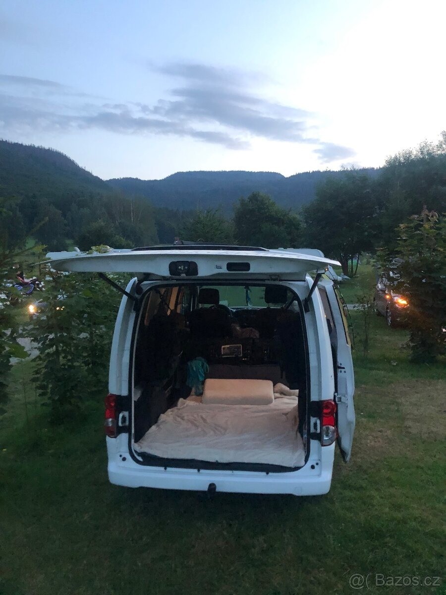 nissan-nv200-1-5 - 8