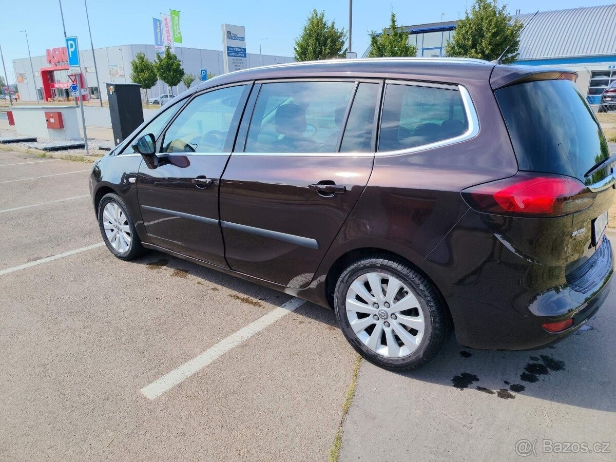 opel-zafira-1-6-tourer - 7