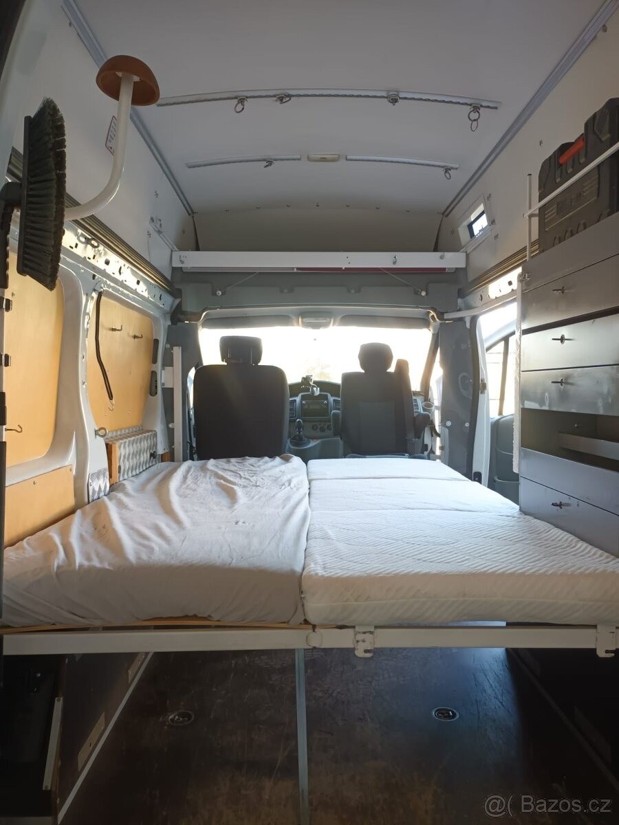 renault-trafic - 4