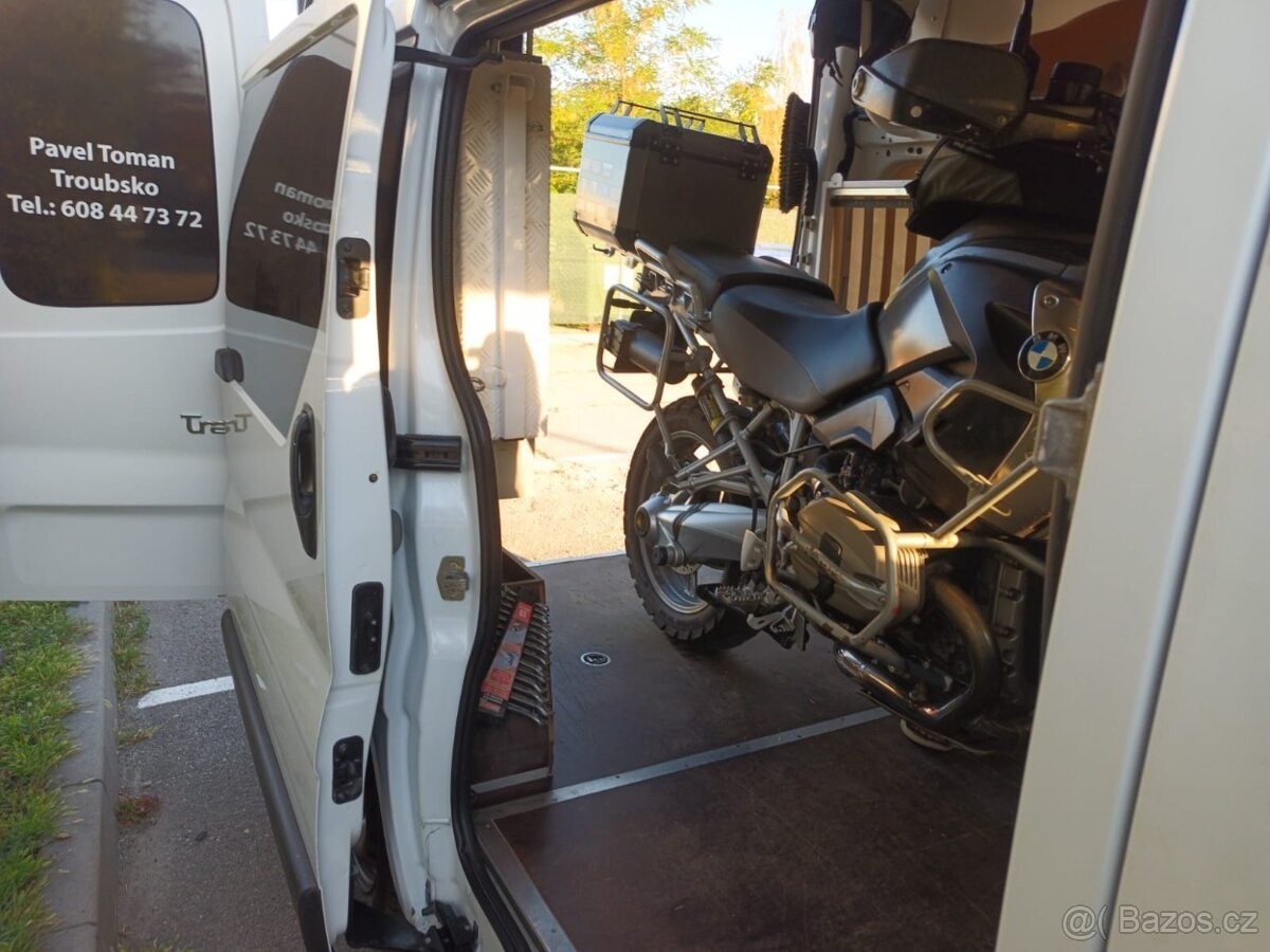 renault-trafic - 7