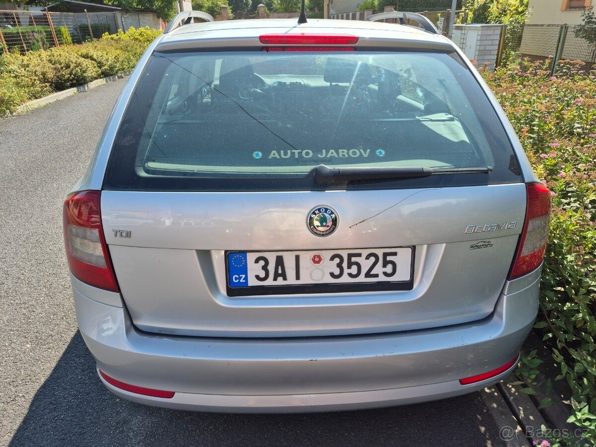 skoda-octavia-1-6-tdi - 1