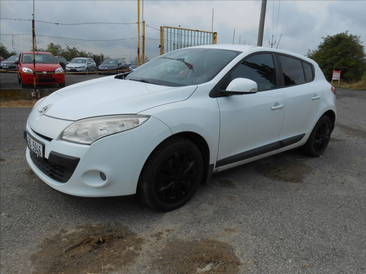 renault-megane-1-6-i-74-kw-cz-historie-megane - 1