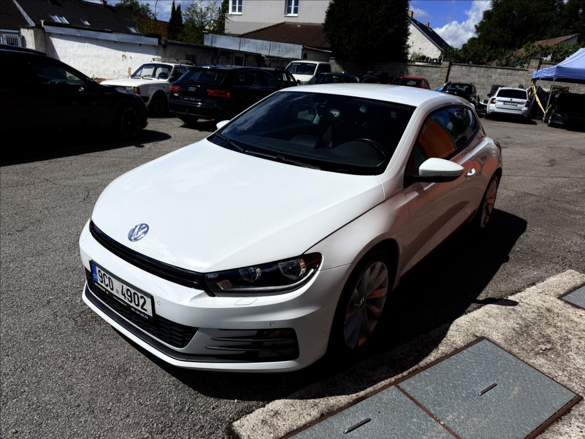 Volkswagen Scirocco 2,0 TSi DSG