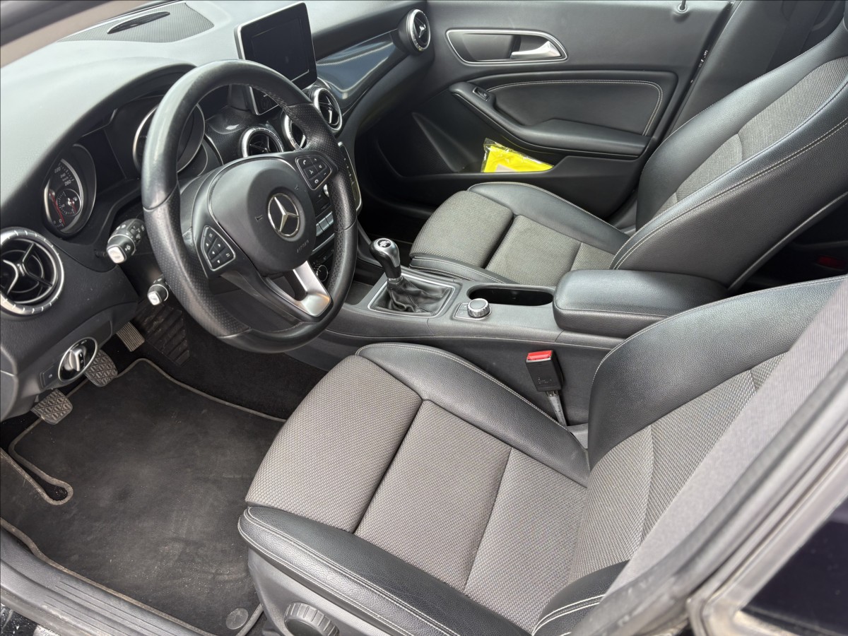 mercedes-benz-cla-1-6-cla-180-sb-cr-1-maj - 8